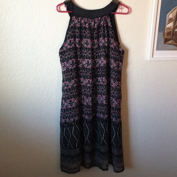Beaded Neck Shift Dress - Picture 3 of 6